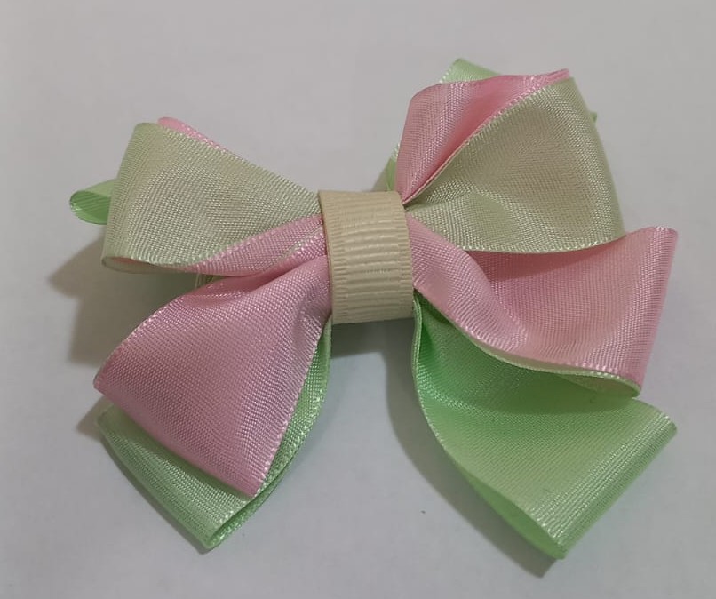 Encanto Pascua Rosa & Verde 3