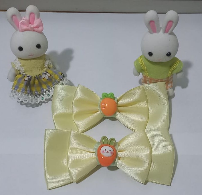 Encanto Pascua Conejito Amarillo 3